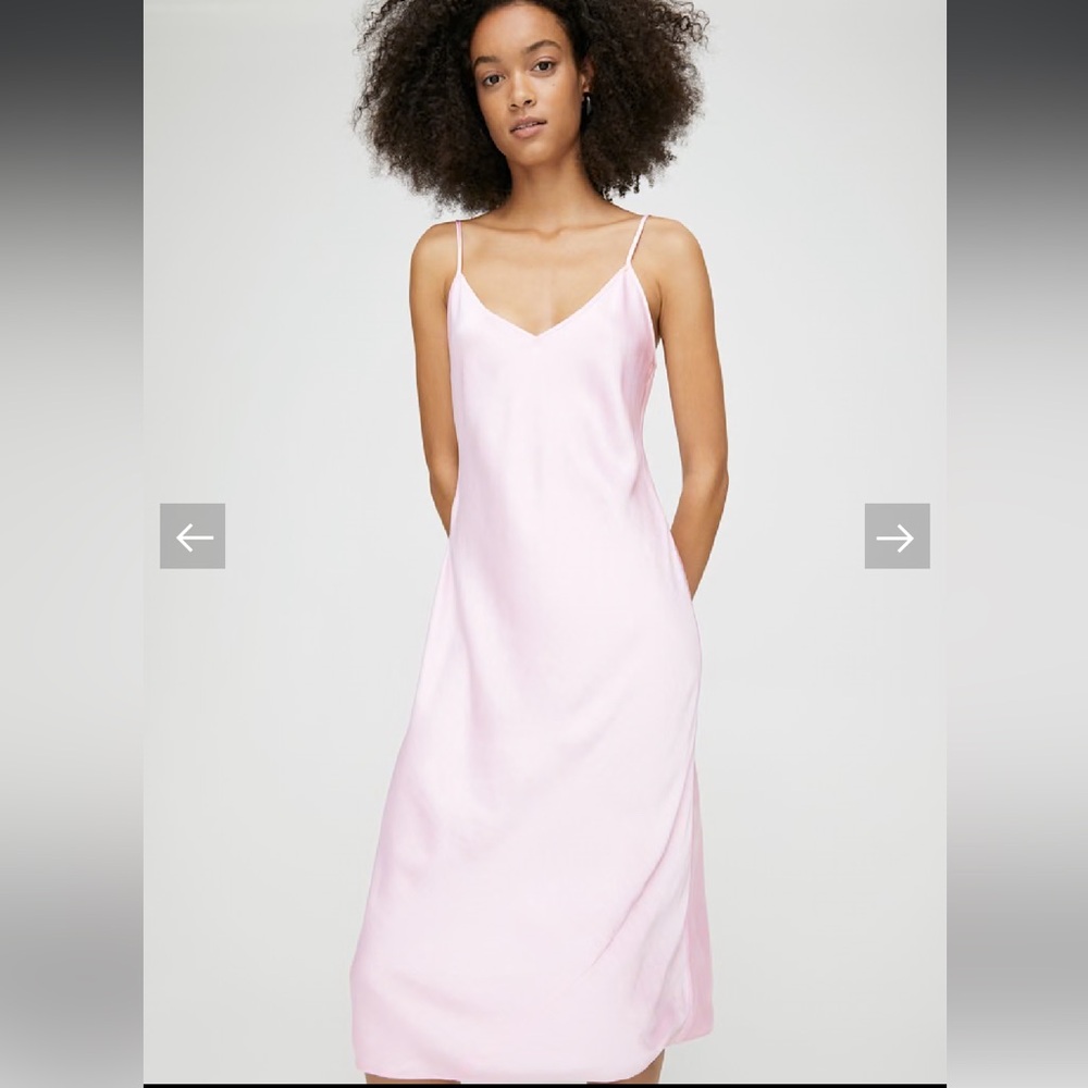 Like New Aritzia Wilfred Only Satin Slip Midi Dress Size L in Pink
